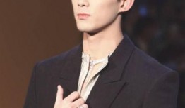 圈内爆料吴磊赵露思,甜蜜互动引粉丝热议