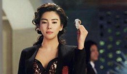 知情人士爆料女炫富视频,奢华生活引发网友热议