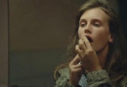 花容月貌在线观看,绝色佳人传奇人生大揭秘